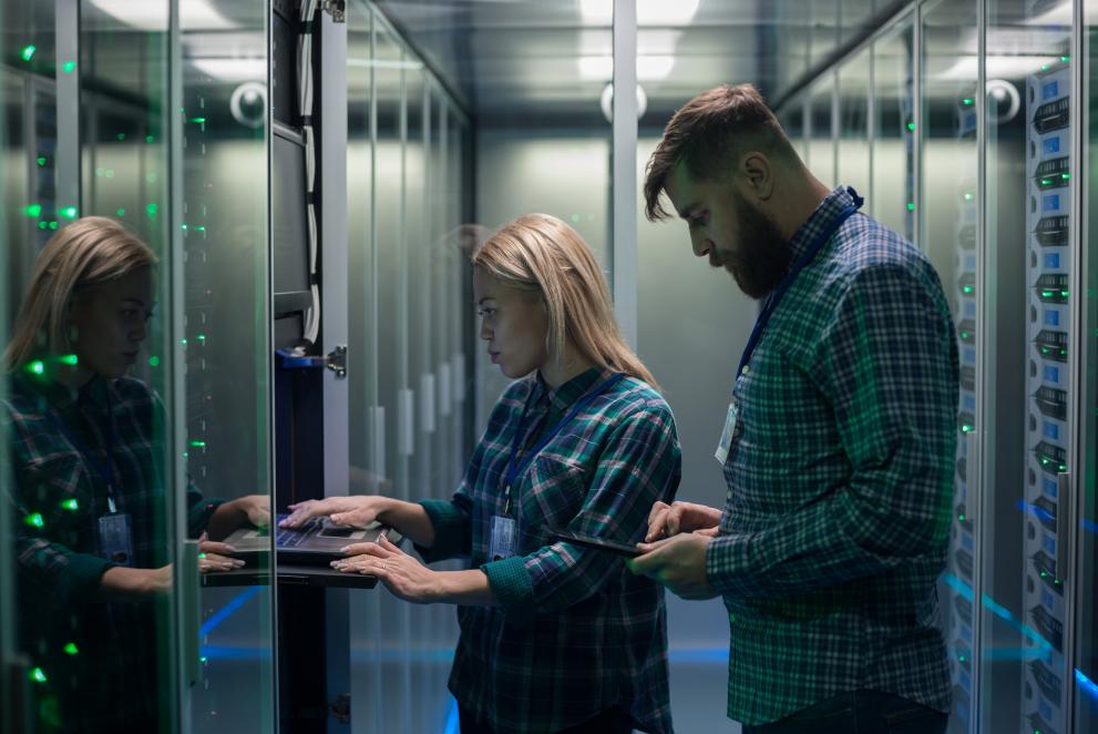 @ Framestock - stock.adobe.com IT specialists engineers working in data centers
