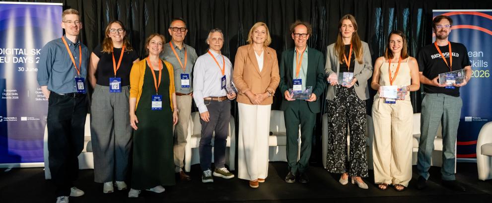 EVP Virkkunen with the EDSA26 winners and jury members