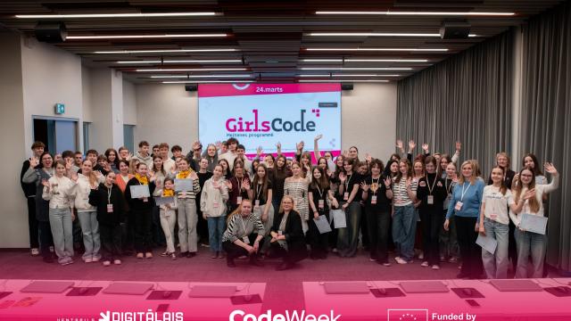 Girls Code
